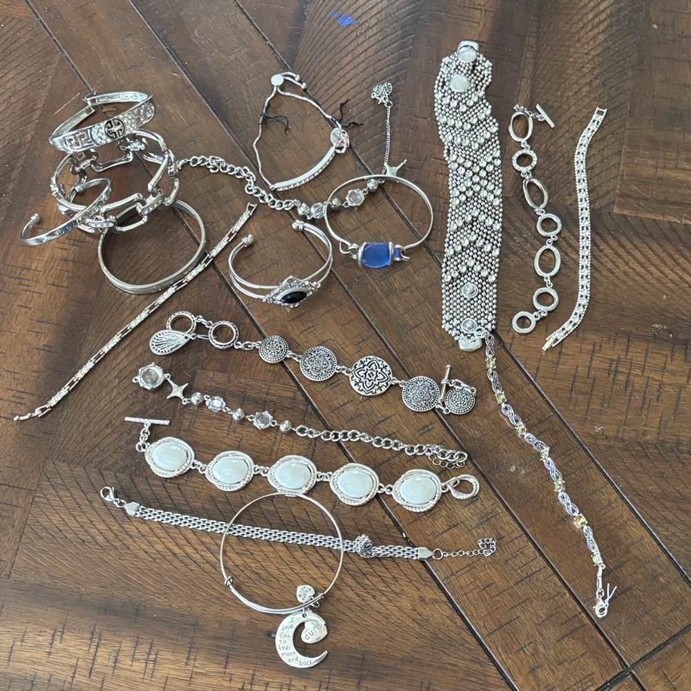 Silver-Tone Women's Bracelet Set with Blue Accent